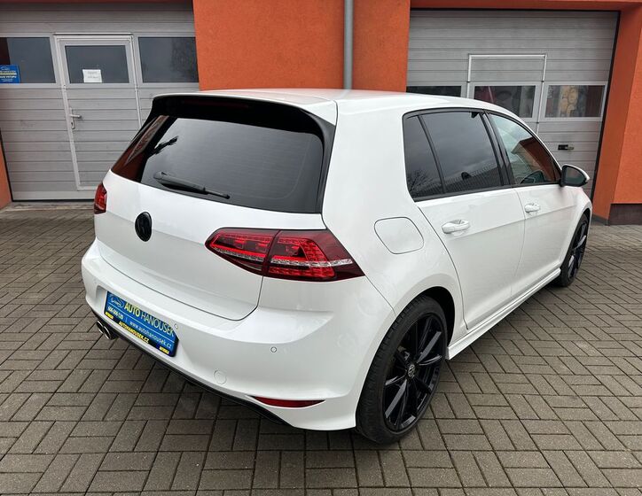 Volkswagen Golf 2