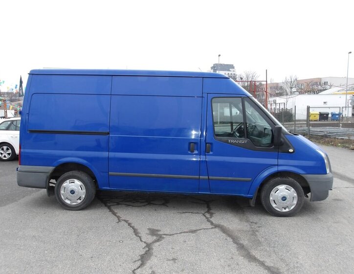Ford Transit Skříň 2,2 l 63 kw