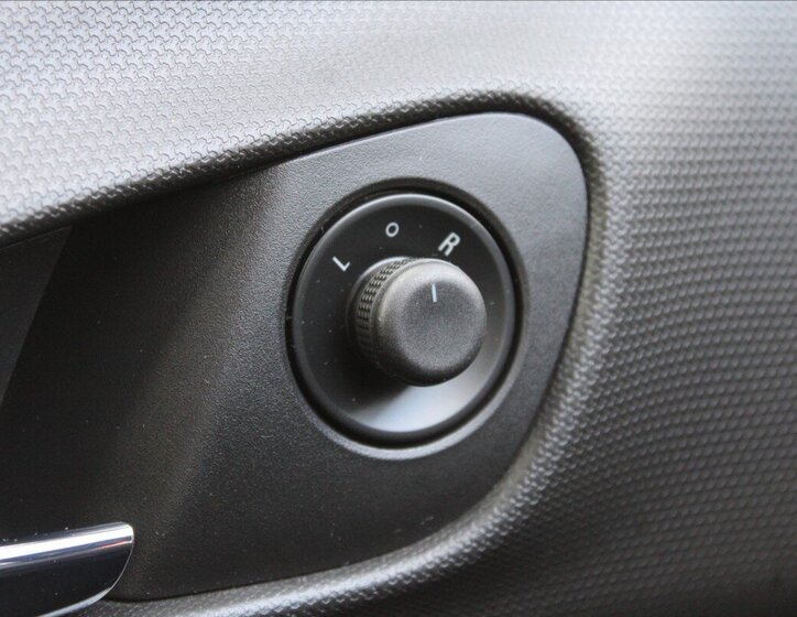 Opel Meriva MPV 1,4 l 74 kw