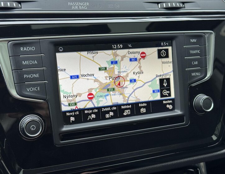 Volkswagen Touran 27