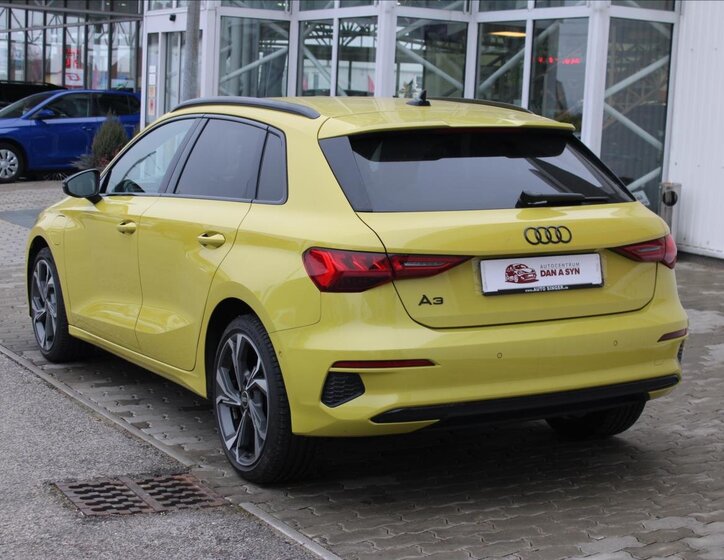Audi A3 4