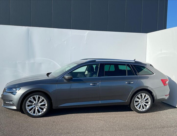 Škoda Superb Kombi 2,0 l 147 kw