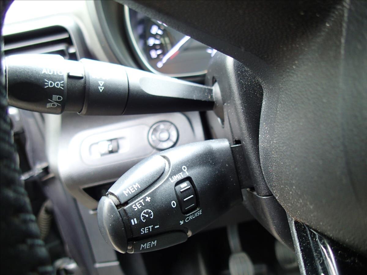 Citroën Berlingo MPV 1,5 l 96 kw