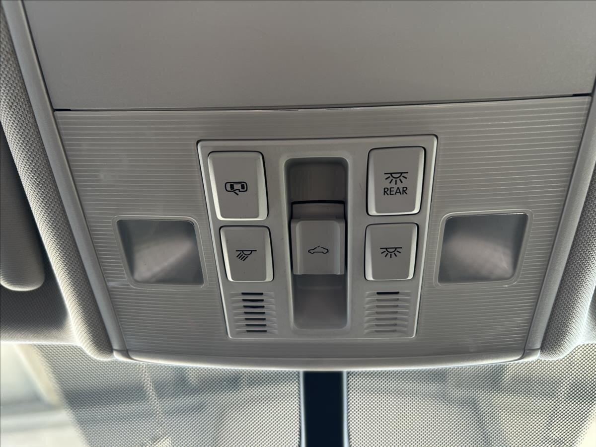 Volkswagen Golf Hatchback 1,2 l 77 kw