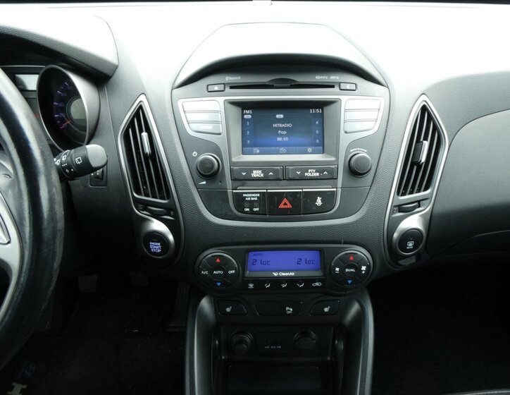 Hyundai ix35 SUV / Terénní 1,6 l 99 kw