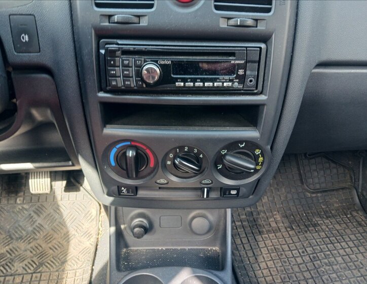 Hyundai Getz Hatchback 1,1 l 48 kw