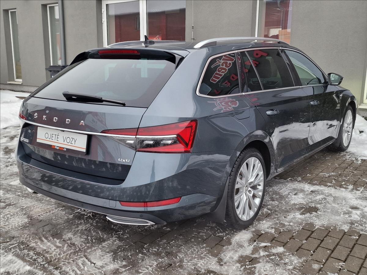 Škoda Superb Kombi 2,0 l 140 kw
