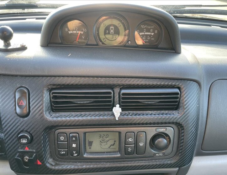 Mitsubishi Pajero 18