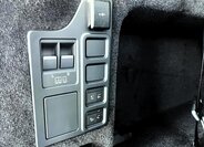 Land Rover Discovery SUV / Terénní 3,0 l 184 kw