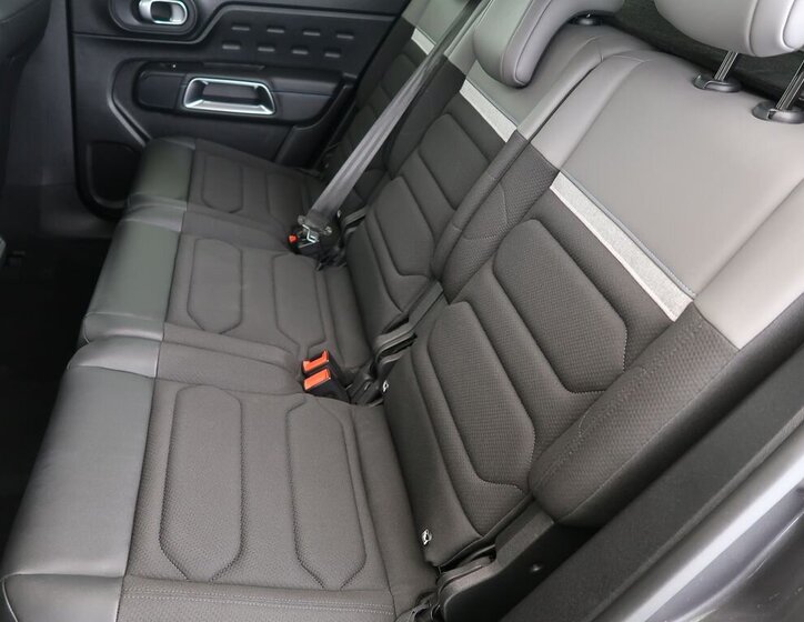 Citroën C5 Aircross SUV / Terénní 1,2 l 96 kw