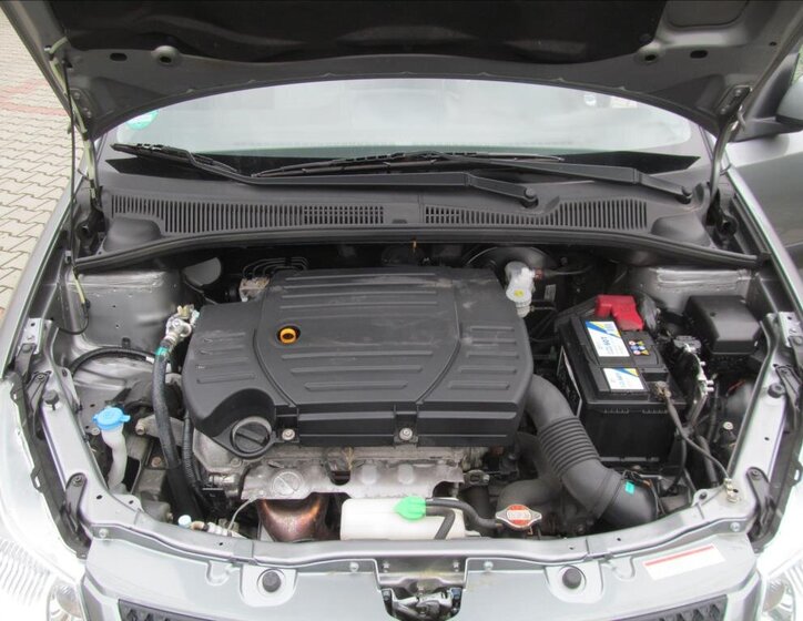 Suzuki SX4 Hatchback 1,6 l 88 kw