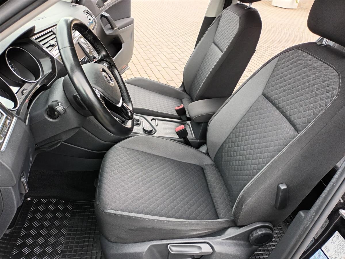 Volkswagen Tiguan SUV / Terénní 2,0 l 110 kw