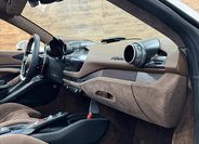 Ferrari F8 Kabriolet 3,9 l 530 kw