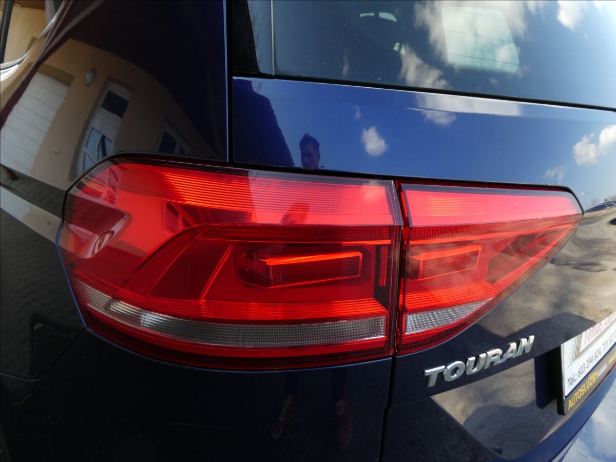 Volkswagen Touran MPV 1,2 l 81 kw