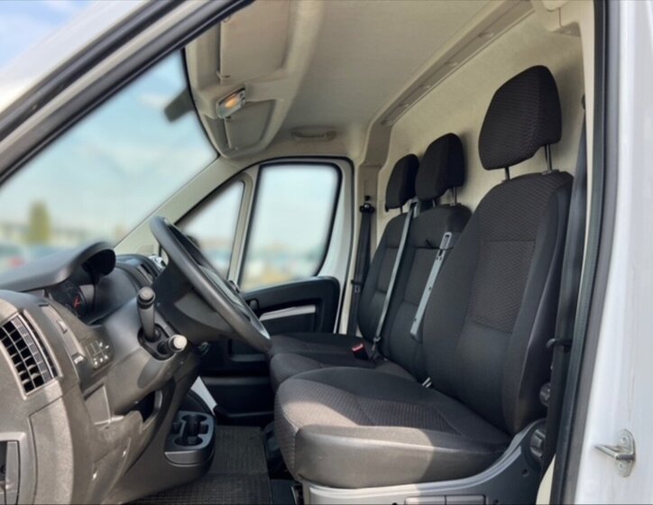 Peugeot Boxer Skříň 2,2 l 103 kw