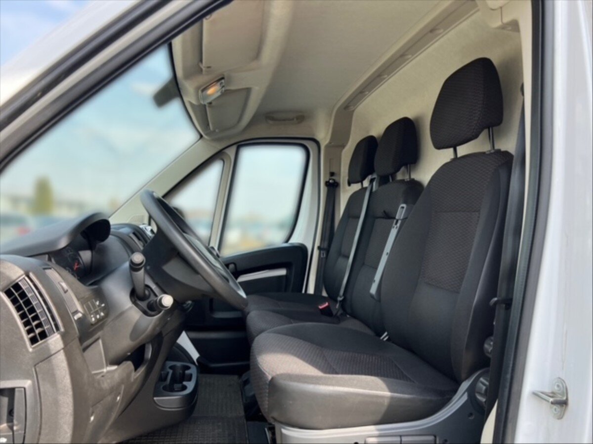 Peugeot Boxer Skříň 2,2 l 103 kw