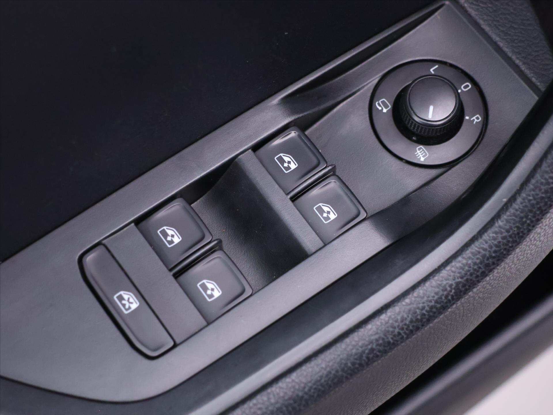 Škoda Superb Sedan 2,0 l 110 kw