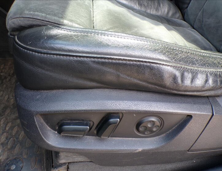 Audi Q7 Kombi 3,0 l 176 kw