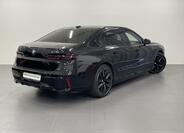 BMW i7 2