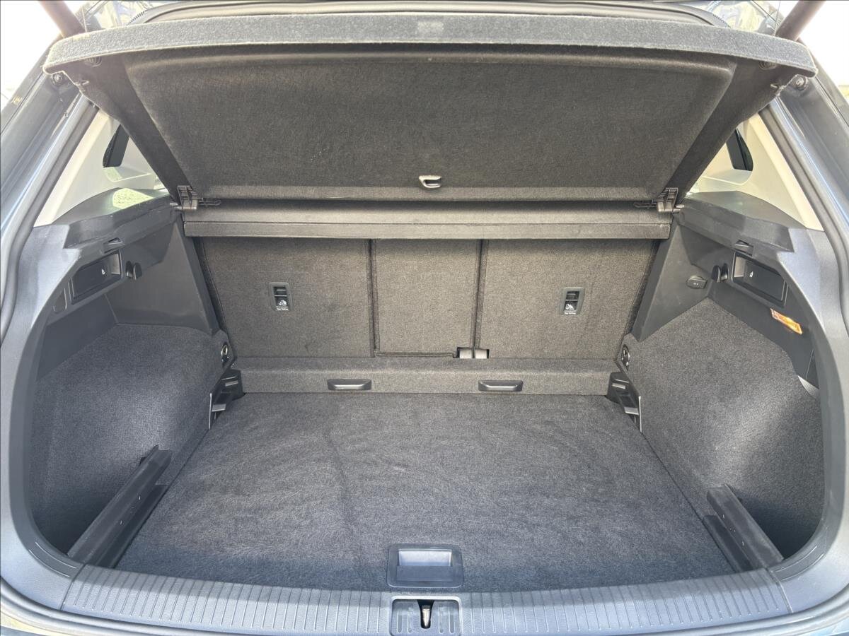 Volkswagen Tiguan SUV / Terénní 1,5 l 110 kw