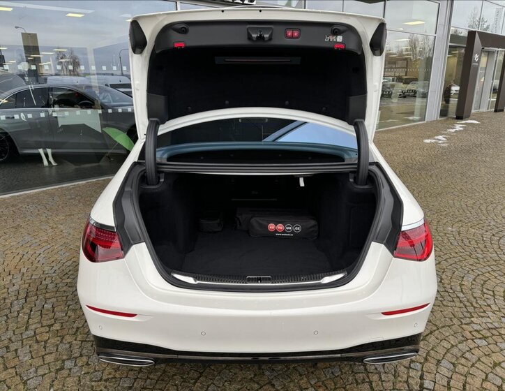 Mercedes-Benz Třídy S 33