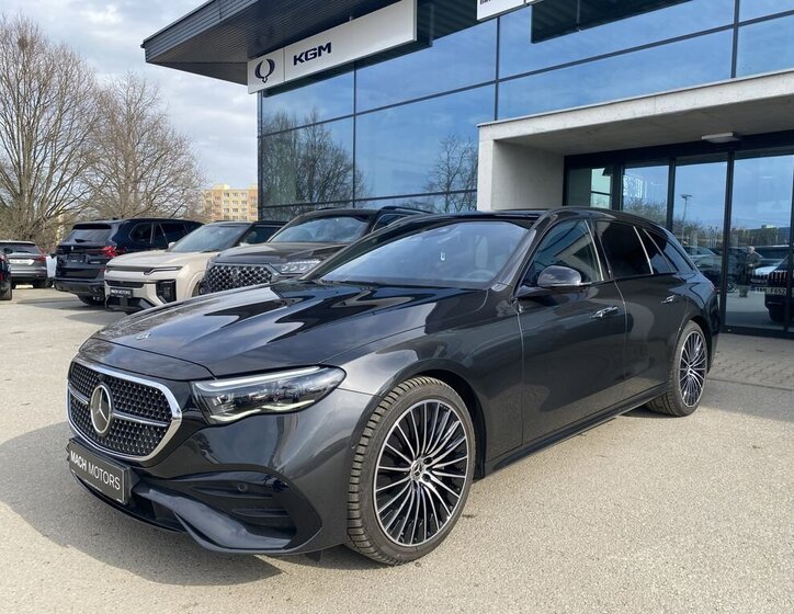 Mercedes-Benz Třídy E Kombi 2,0 l 145 kw
