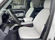 Land Rover Defender SUV 3,0 l 221 kw