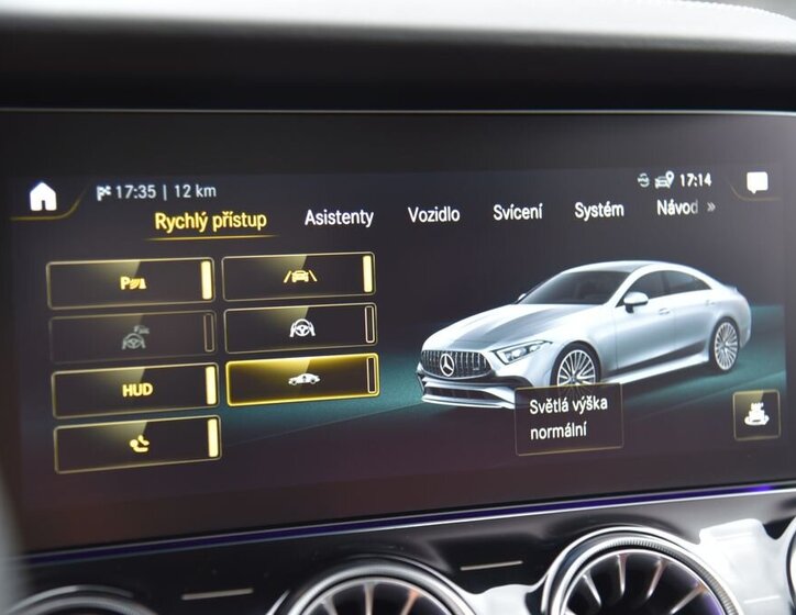 Mercedes-Benz CLS Sedan 3,0 l 320 kw