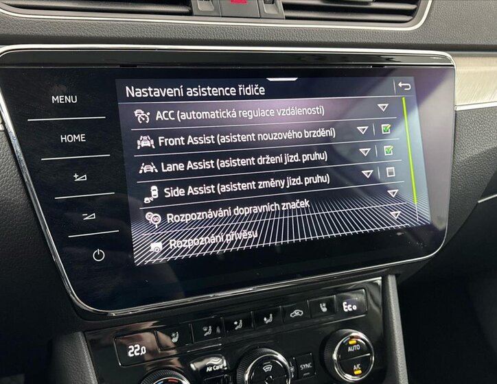 Škoda Superb Sedan / Limuzína 1,4 l 160 kw