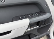 Land Rover Defender SUV 3,0 l 184 kw