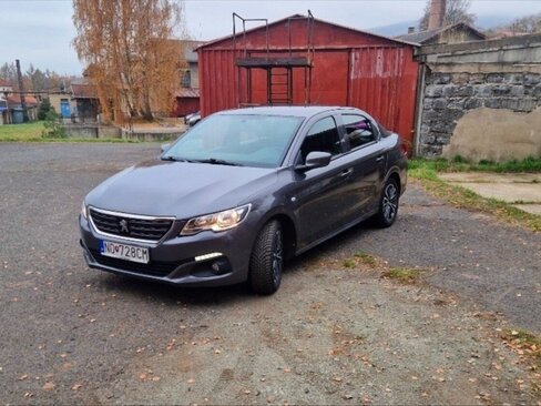Peugeot 301 Sedan 0,0 75 kw