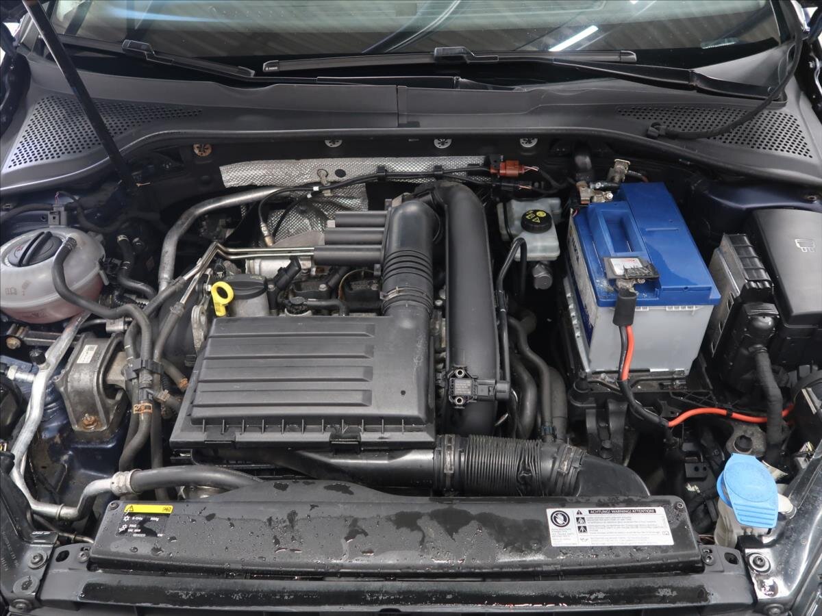 Volkswagen Golf Kombi 1,4 l 92 kw