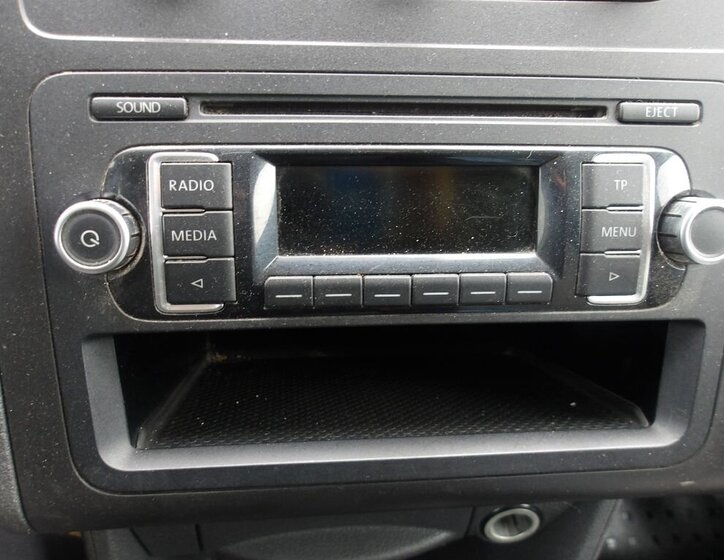 Volkswagen Caddy Skříň 1,6 l 55 kw