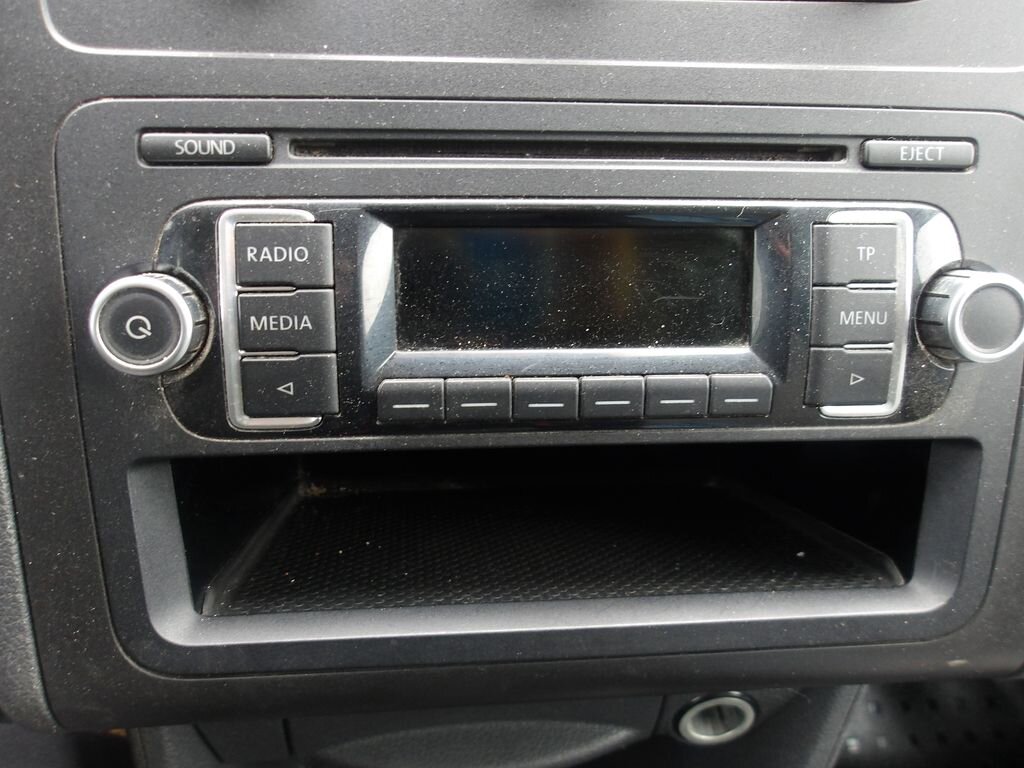 Volkswagen Caddy Skříň 1,6 l 55 kw