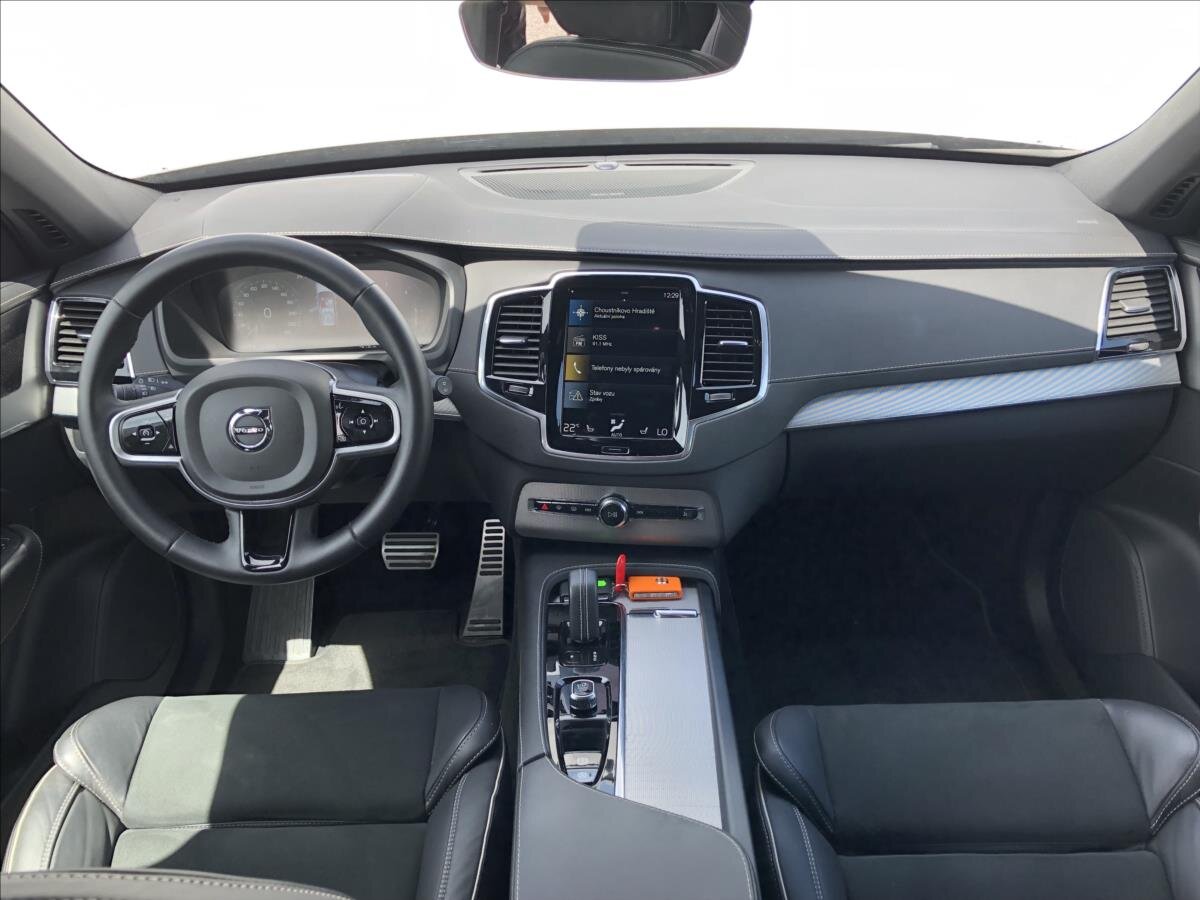 Volvo XC90 SUV / Terénní 2,0 l 173 kw