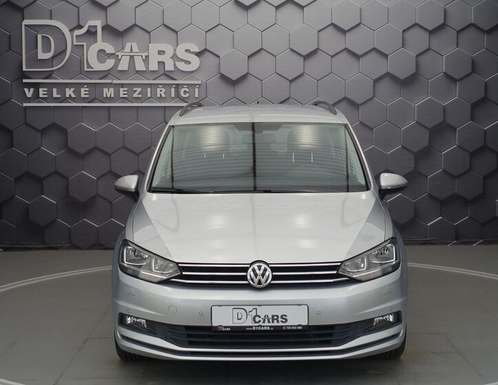 Volkswagen Touran 6