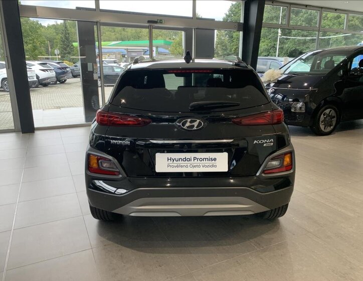 Hyundai Kona 6