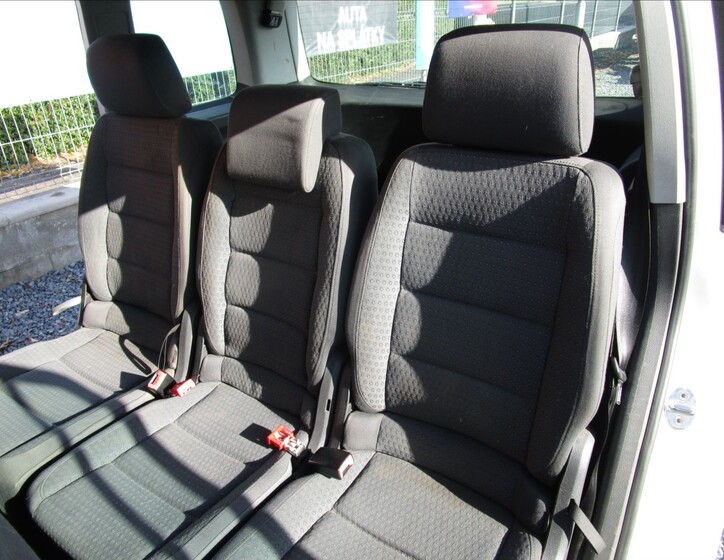 Volkswagen Touran 27