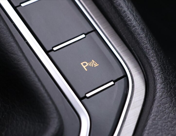 Volkswagen Golf Sportsvan MPV 1,4 l 92 kw