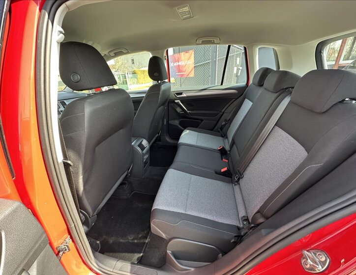 Volkswagen Golf Sportsvan MPV 1,4 l 92 kw