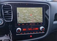 Mitsubishi Outlander SUV 2,4 l 165 kw