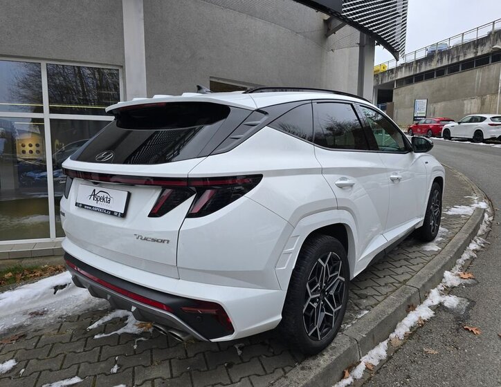 Hyundai Tucson SUV 1,6 l 110 kw