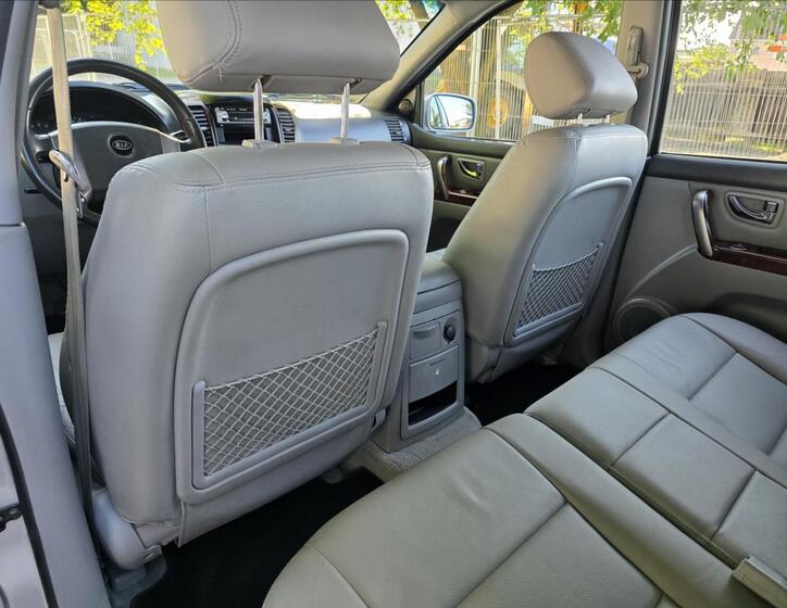KIA Sorento 23