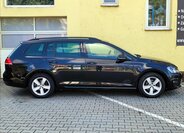 Volkswagen Golf 9