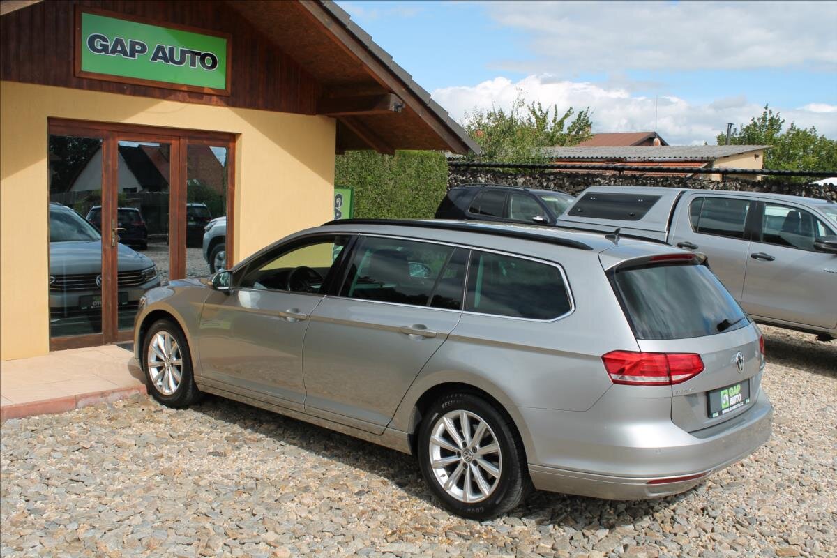 Volkswagen Passat Kombi 2,0 l 110 kw