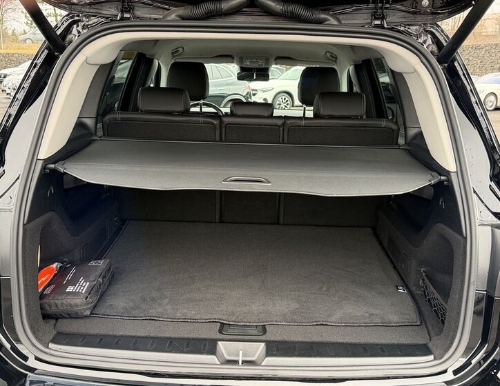 Mercedes-Benz GLB SUV / Terénní 2,0 l 110 kw