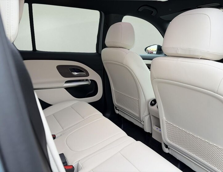 Mercedes-Benz GLB SUV / Terénní 0,0 200 kw