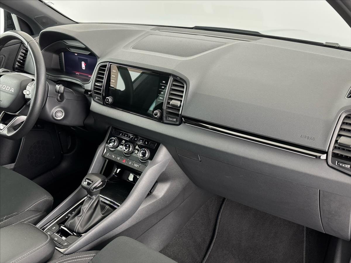 Škoda Karoq SUV / Terénní 1,5 l 110 kw