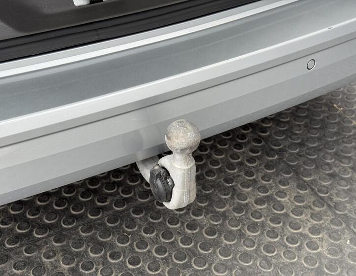 Volkswagen Multivan 19