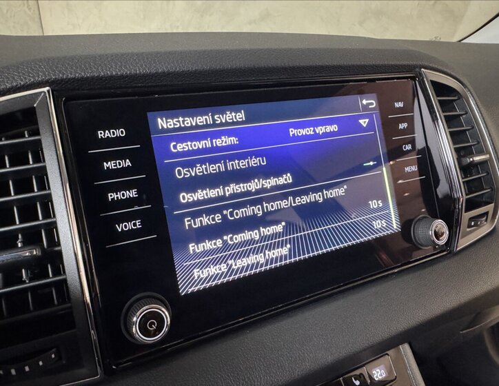 Škoda Karoq SUV / Terénní 1,5 l 110 kw